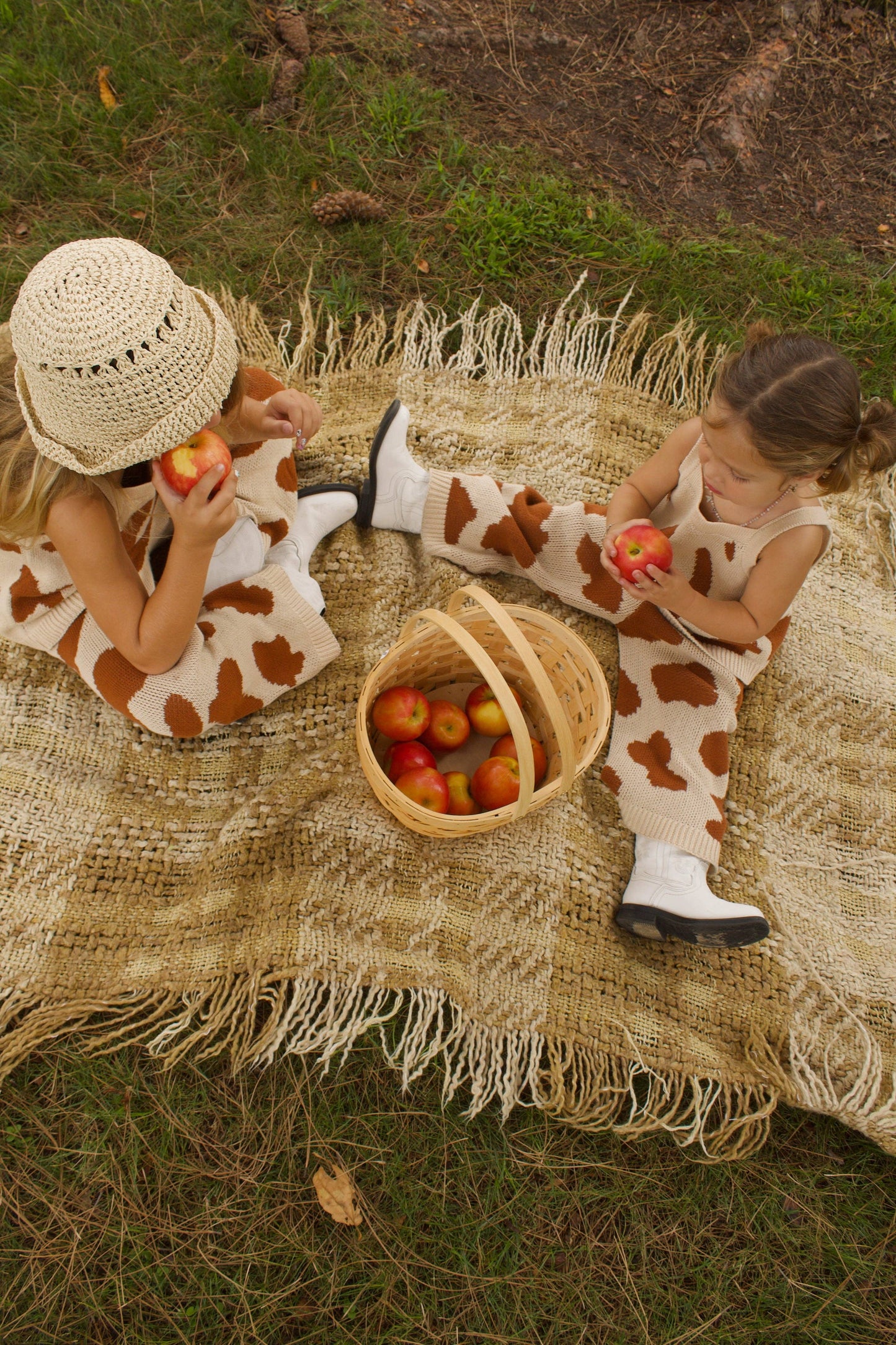 Youth Lucky Gal Knit Set